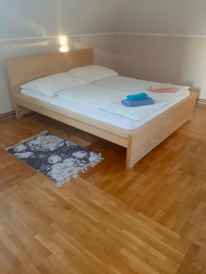 Arbeiterquartiere In Wien Donaustadt Mit Gemeinschaftskuche Und Bad - Hacklerzimmer Exterior foto